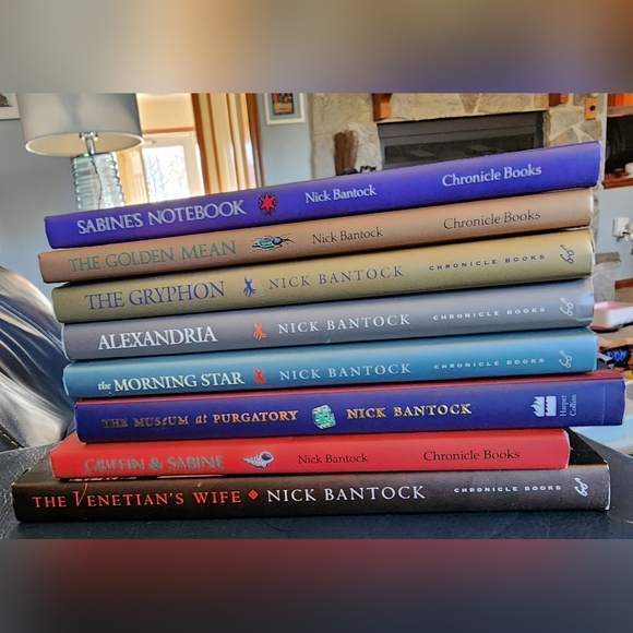 Griffin & Sabine Triology + 4 other Nick Bamtock books - Picture 5 of 14